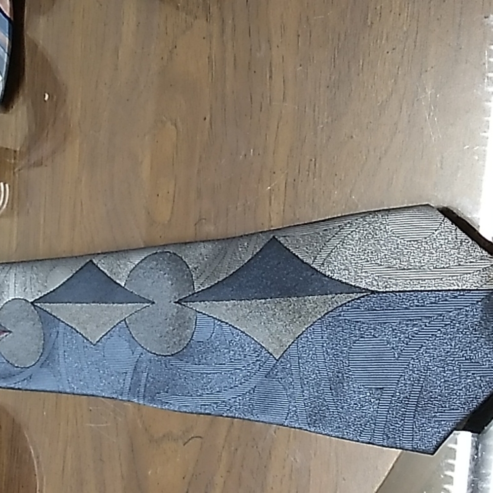 Vintage tie
